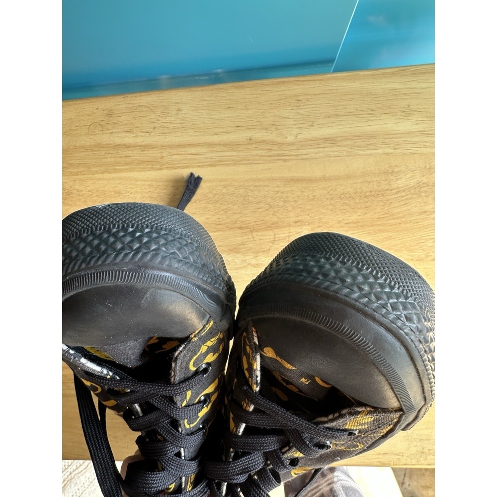 vintage 1989 Batman hi-tops by Converse Size 5.5 - Picture 9 of 12